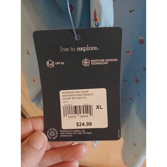 Womens XL Magellan Fish Gear Aransas Pass Henley Clear Sky Boats Classic Fit - Picture 9 of 9